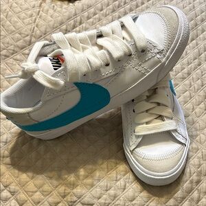 Nike Women’s Blazer Low ‘77 Jumbo white and Teal  Athletic Shoes